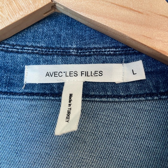 Avec Les Filles - Anthropologie Jean Jacket with Indigo Ruffle - Size Large - Picture 4 of 6